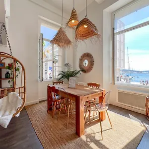 Elegant T3 Avec Vue Sur Le Port De Appartement Toulon